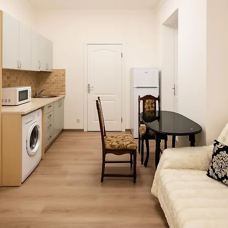 центр Apartment Lviv